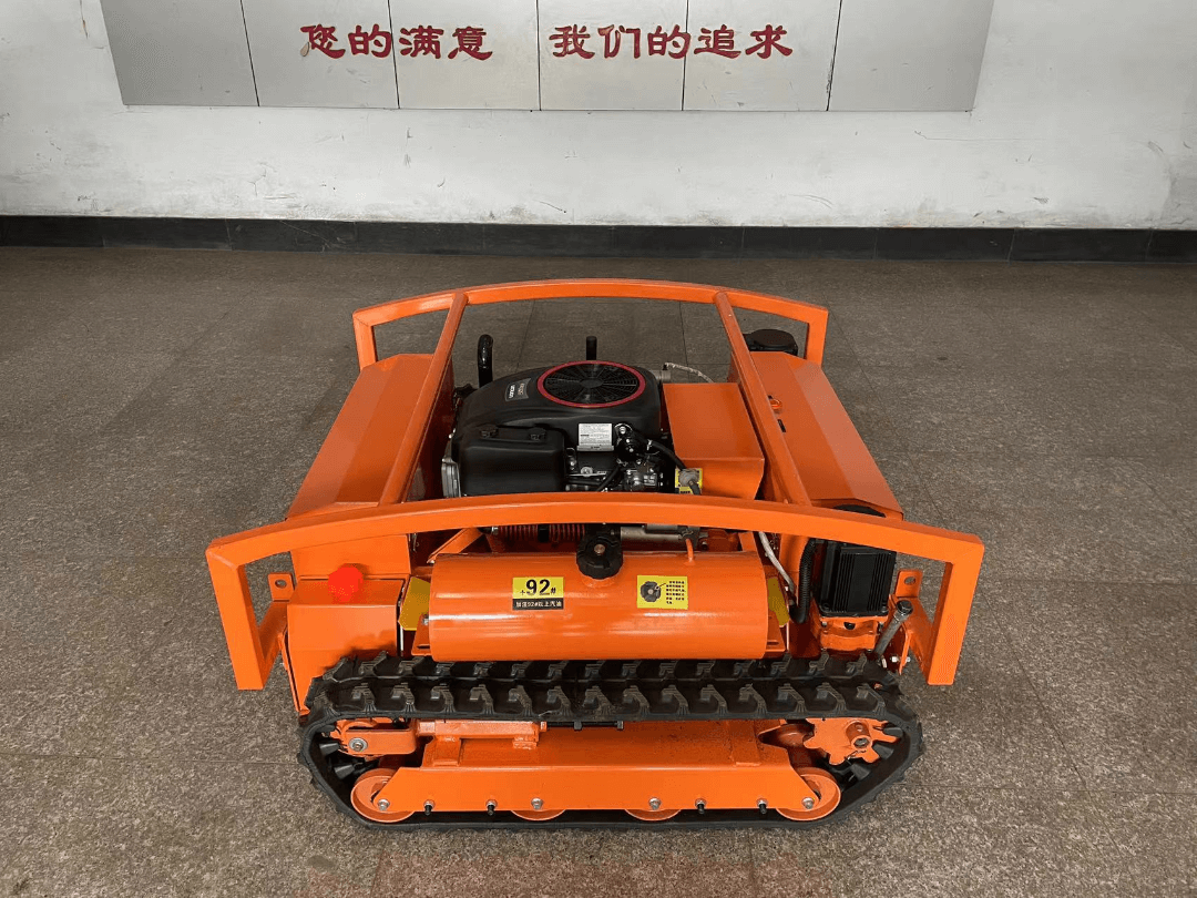 新款遥控割草机