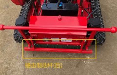 当?？?font color='red'><font color='red'>割草机</font></font>遇到大石头